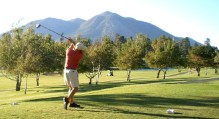 Bruce swings in Arizona