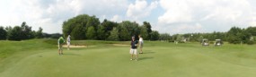 95 Degree boys putting on 14 panorama